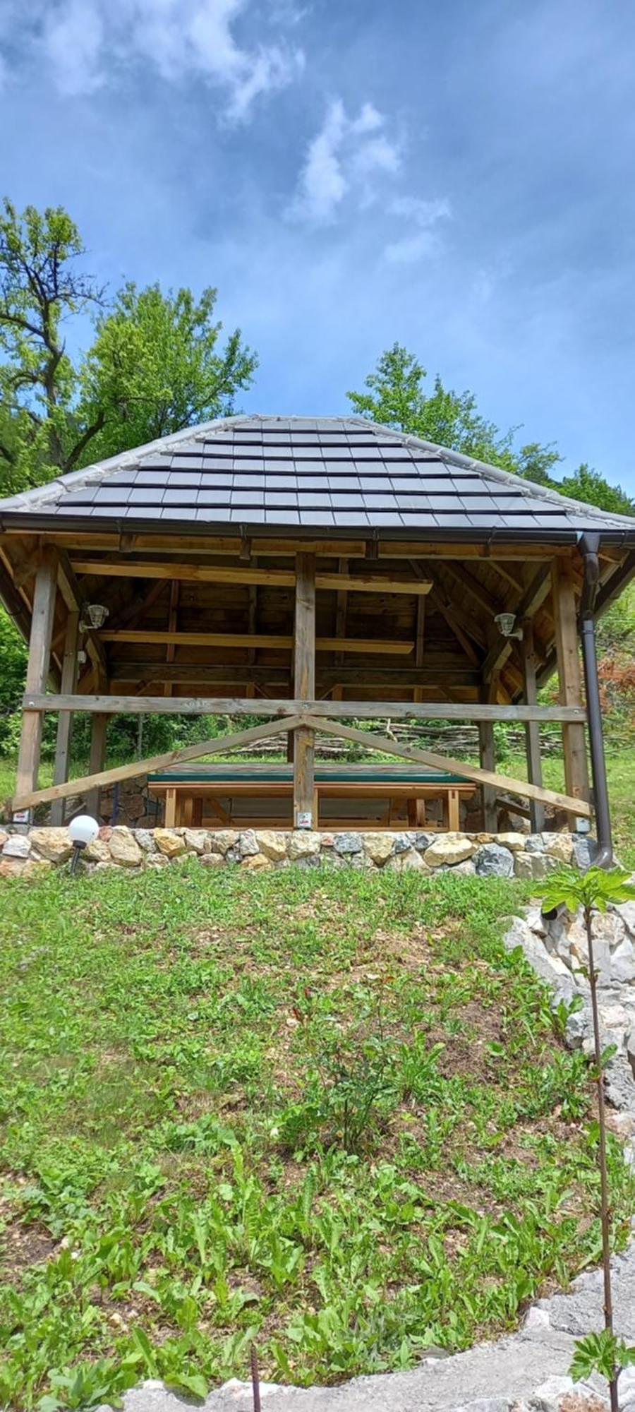 Wooden House Nada 度假居 Zaovine